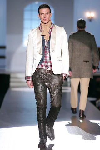 Look 7